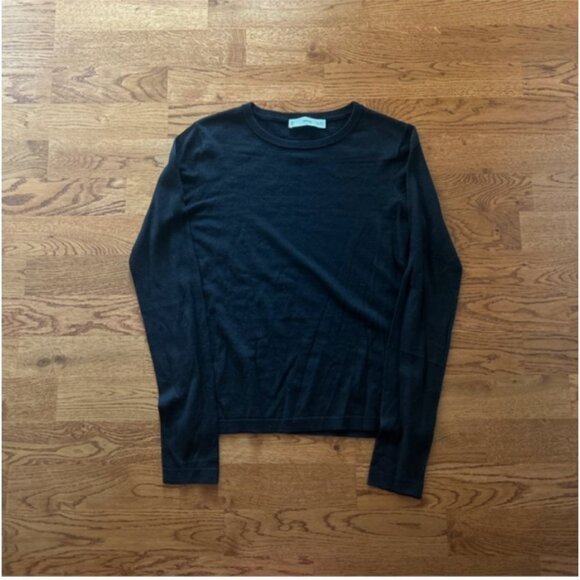 Mango Crewneck Lightweight Fine Knit Sweater S Black Long Sleeve Top MNG Round - Picture 1 of 3